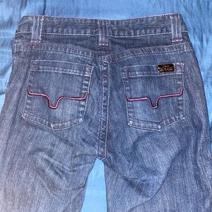 Betty 10year kimes ranch plaque still intact. 0/32